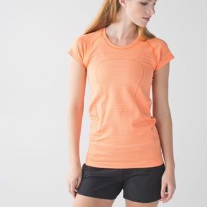 Lulu lemon swiftly tech tee